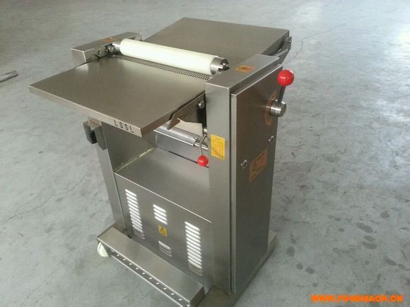 �i��ȥƤ�͙C