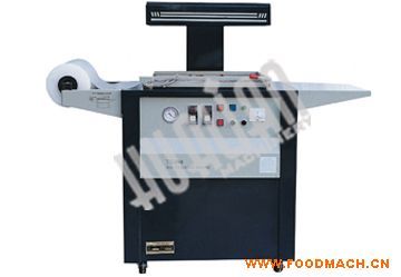 TBϵ���N�w���b�C