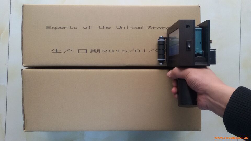 J-A100+�ֳ�ʽ���a�C(j��)�p�ɱ�y�|���������܏�(qi��ng)�����ڶ�N�ɫ