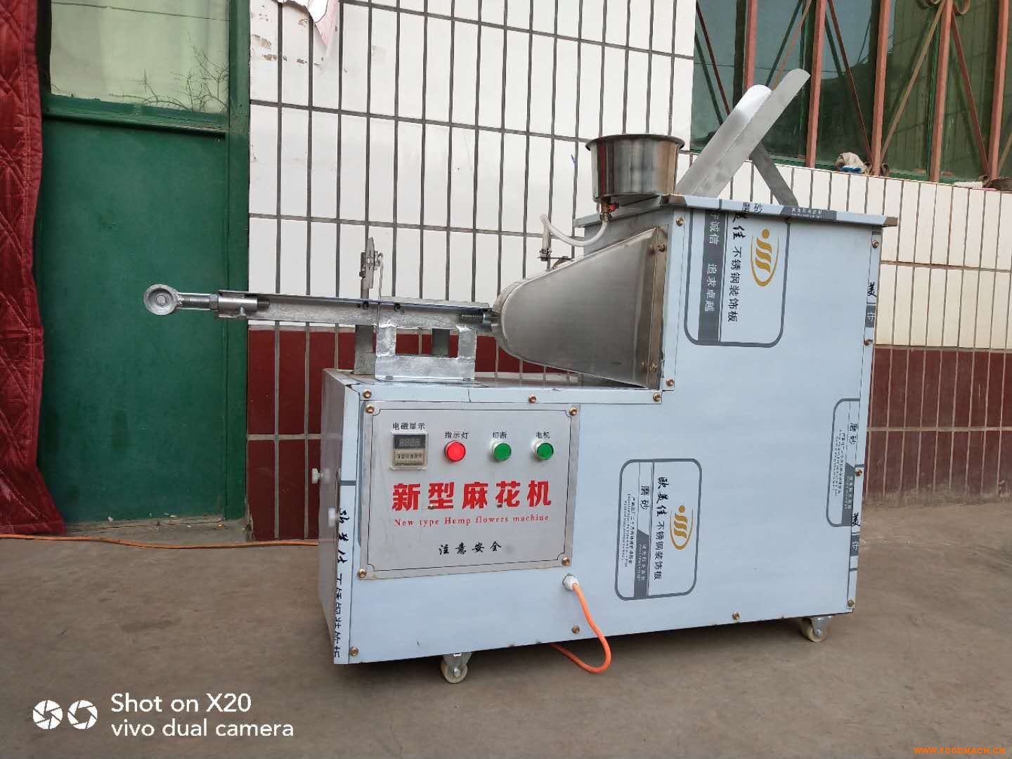 ��(y��u)�|(zh��)�黨�C(j��) *���黨�C(j��) �����黨�C(j��)